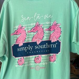 Simply Southern Mint T-Shirt with Pink Seahorses